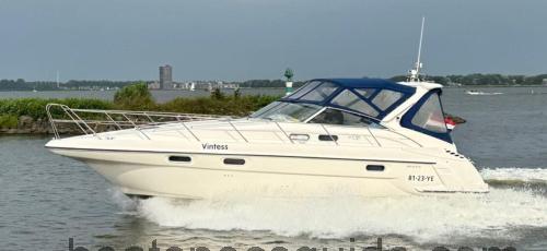 Sealine S37 Sports Cruiser specs and reviews 